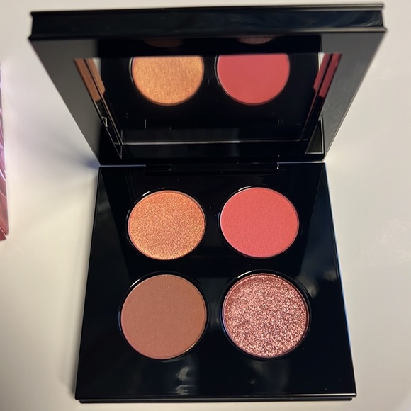 NIB Pat McGrath Labs Divine Rose Luxe Quad in Eternal Eden - Picture 6 of 9